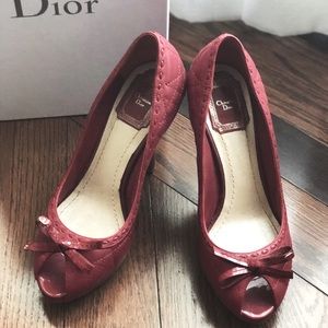 Dior classic peep toe heals